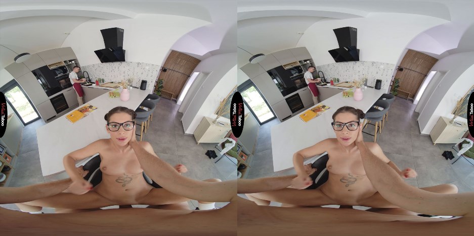 Virtual Taboo with Asandra Dewy in Cheating On Low Heat